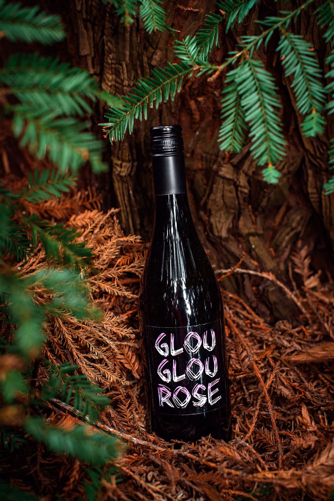 Glou Glou Rosé bottle